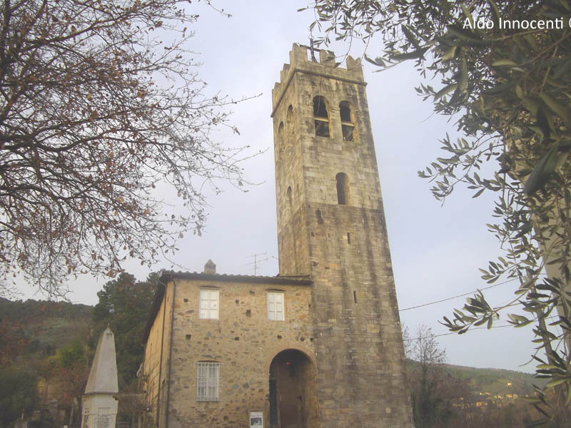 PIEVE DI COMPITO: CAMPANILE E CANONICA 8